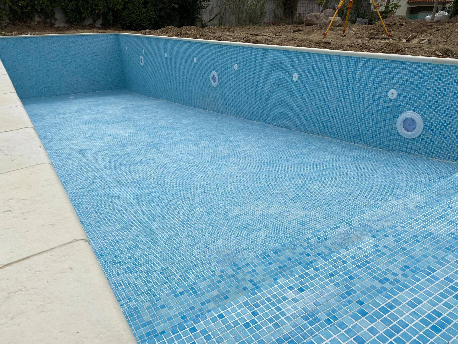 Piscina em Betão Armado